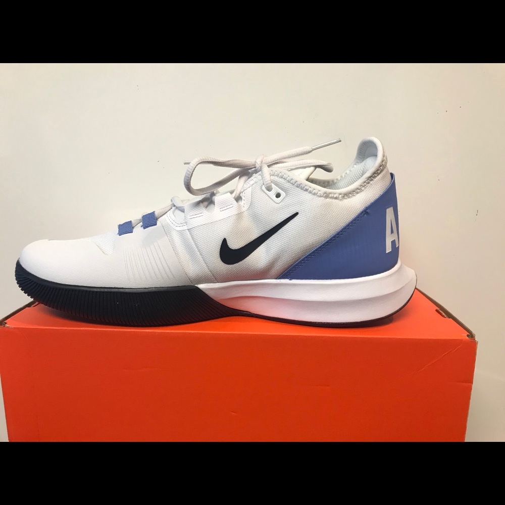 Nike Air Max Wildcats HC, size 10 Men’s